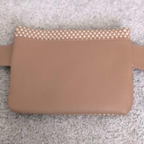 Adjustable Belt Bag, worn once, unknown brand, super cute! - Picture 2 of 10
